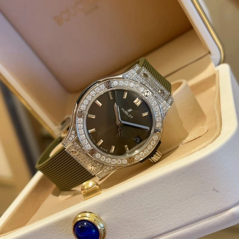Cozy HUBLOT Watches 183890