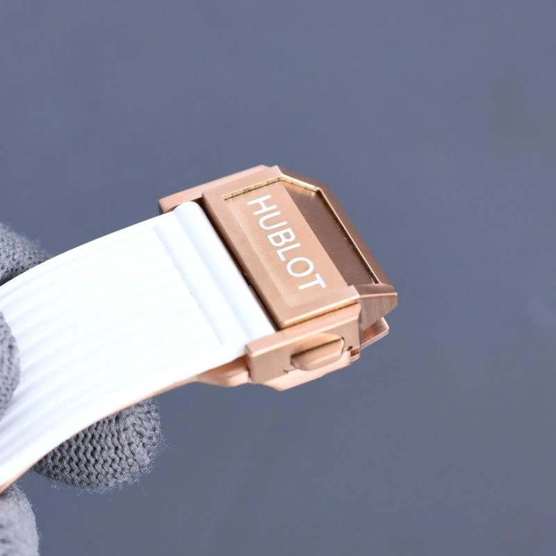 EyeCatching HUBLOT Watches 184023