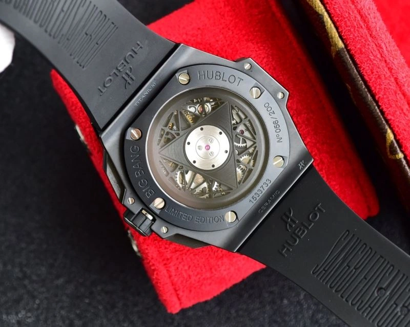 Sustainable HUBLOT Watches 183983
