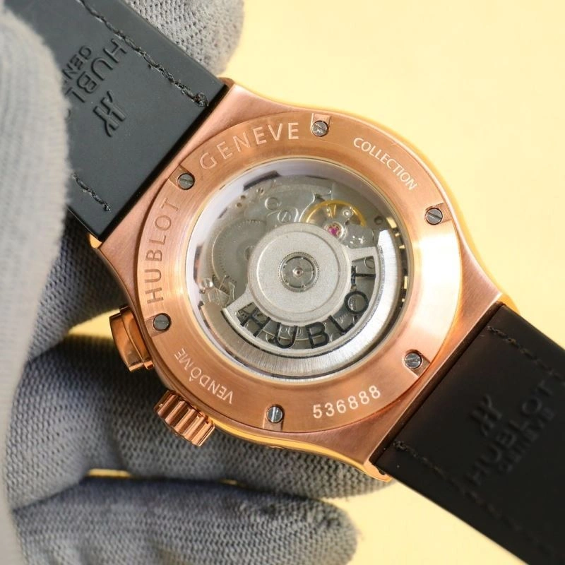 Versatile HUBLOT Watches 183908