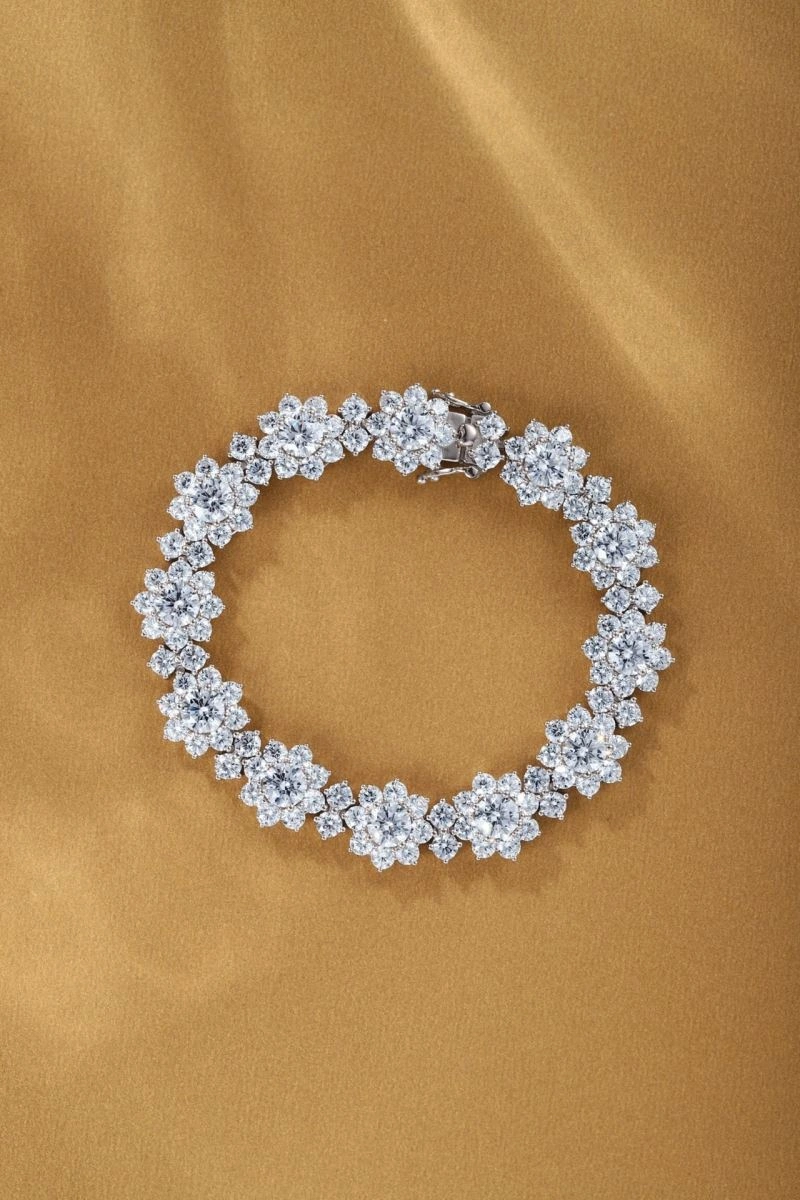 Attractive Harry Winston Bracelets 214192