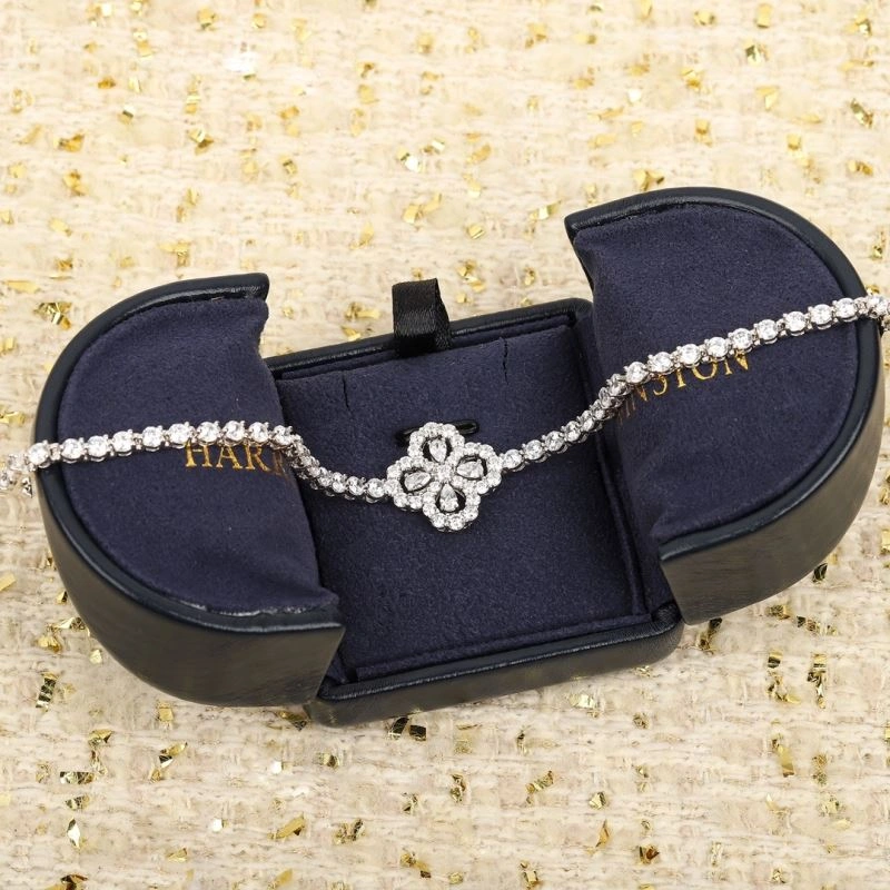 Comfortable Harry Winston Bracelets 214205
