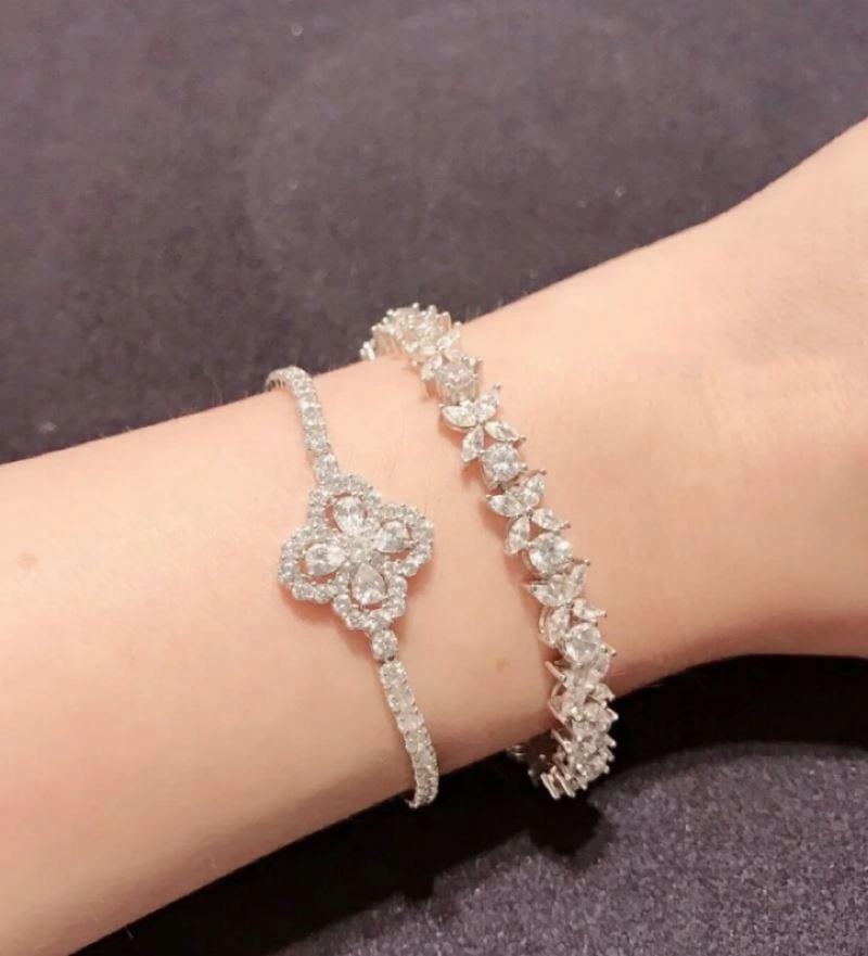 ComfortFit Harry Winston Bracelets 211981