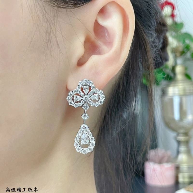 Harry Winston Earrings Youthful 211973