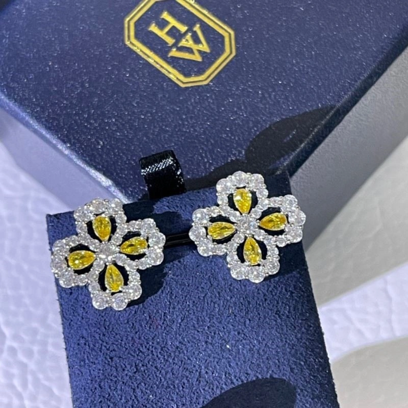 Premium Harry Winston Earrings 209768