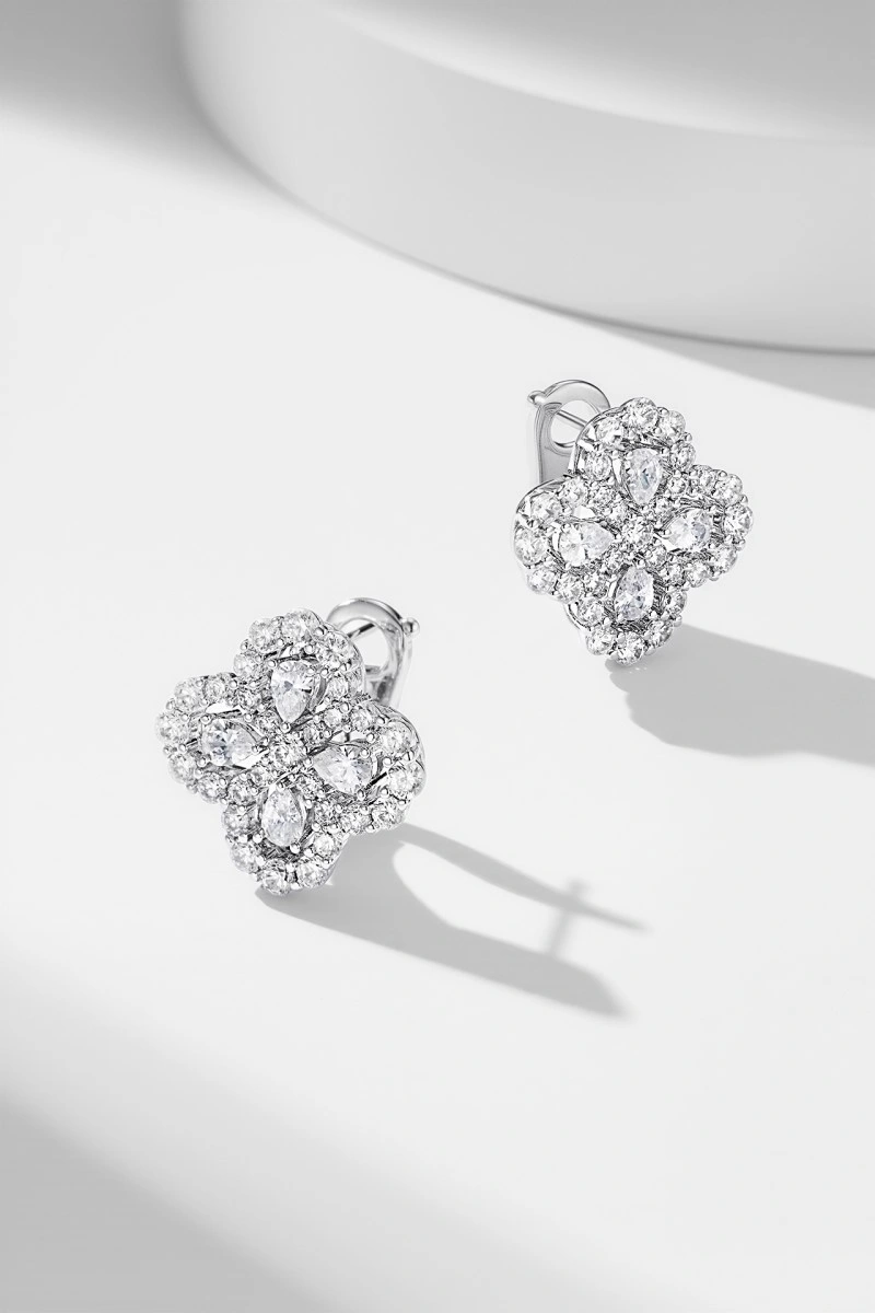 Casual Harry Winston Earrings 207940