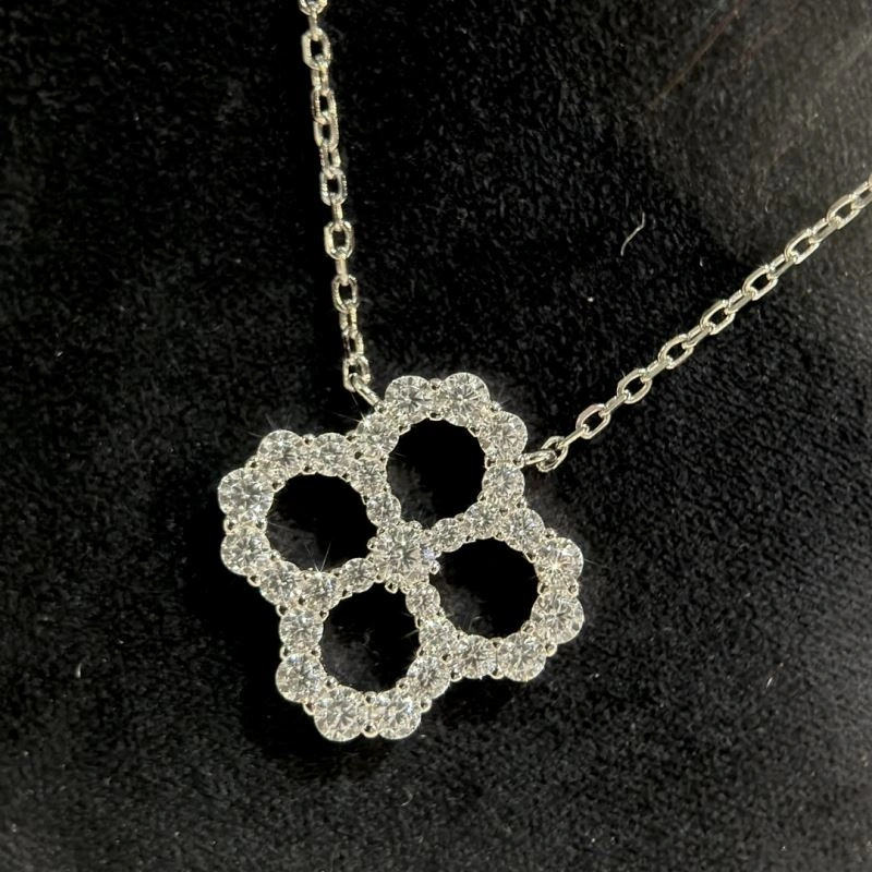 Harry Winston Necklaces Neat 213894