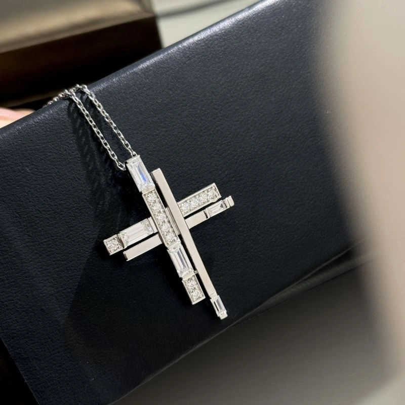 Harry Winston Necklaces ModernLook 213462
