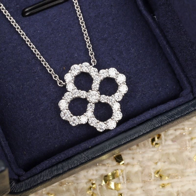 Harry Winston Necklaces Neat 214543
