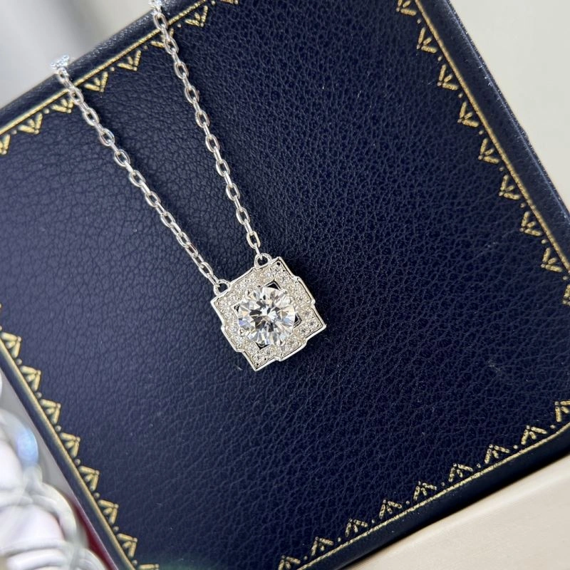 Comfortable Harry Winston Necklaces 212933