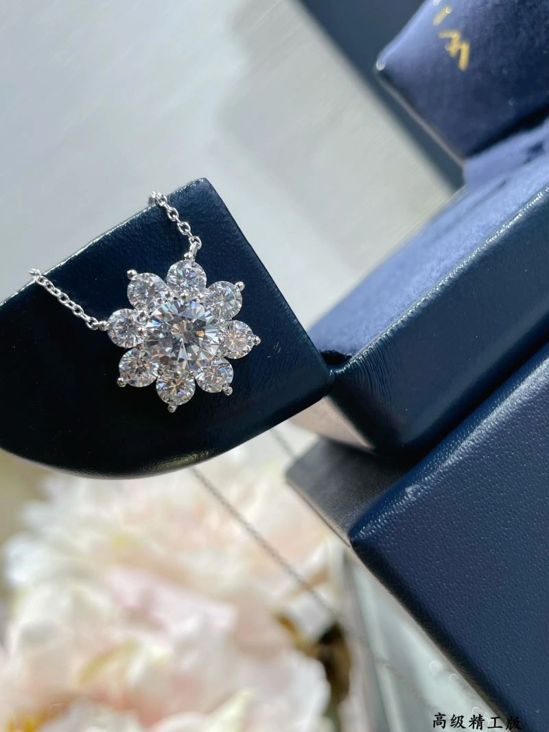 Breathable Harry Winston Necklaces 211962