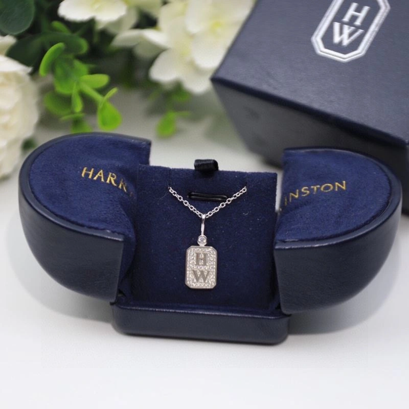 Packable Harry Winston Necklaces 211946