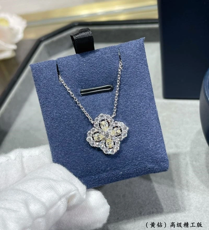 Harry Winston Necklaces Premium 210627