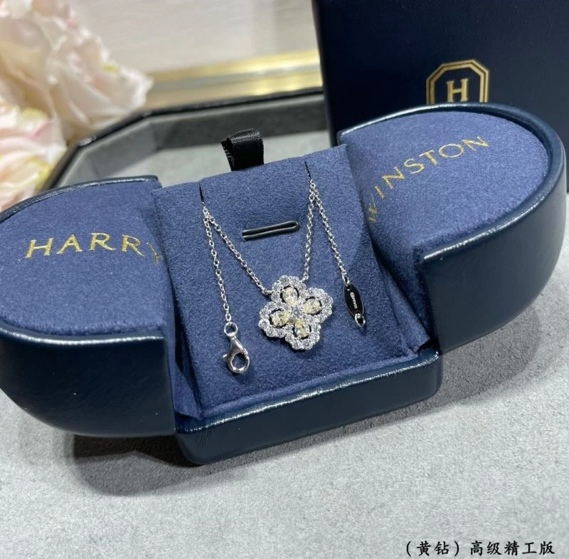 Harry Winston Necklaces Premium 210627
