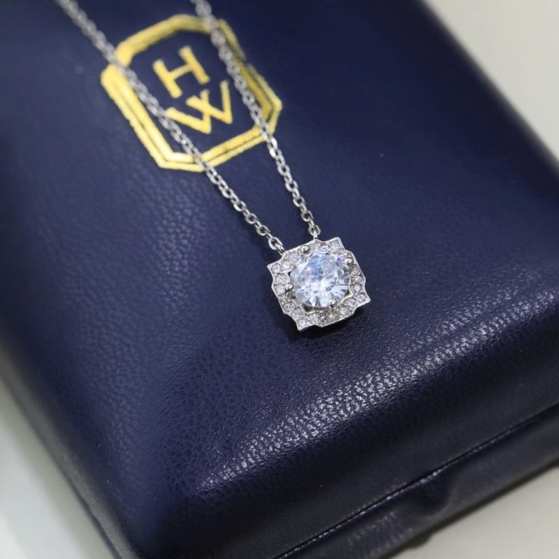 Cozy Harry Winston Necklaces 210620