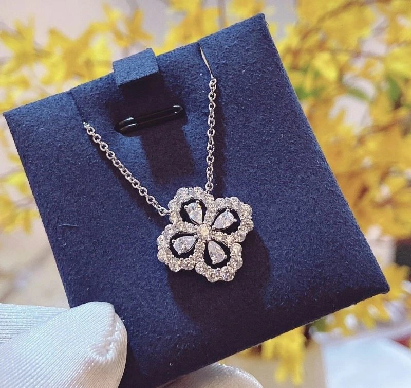 FashionForward Harry Winston Necklaces 209766