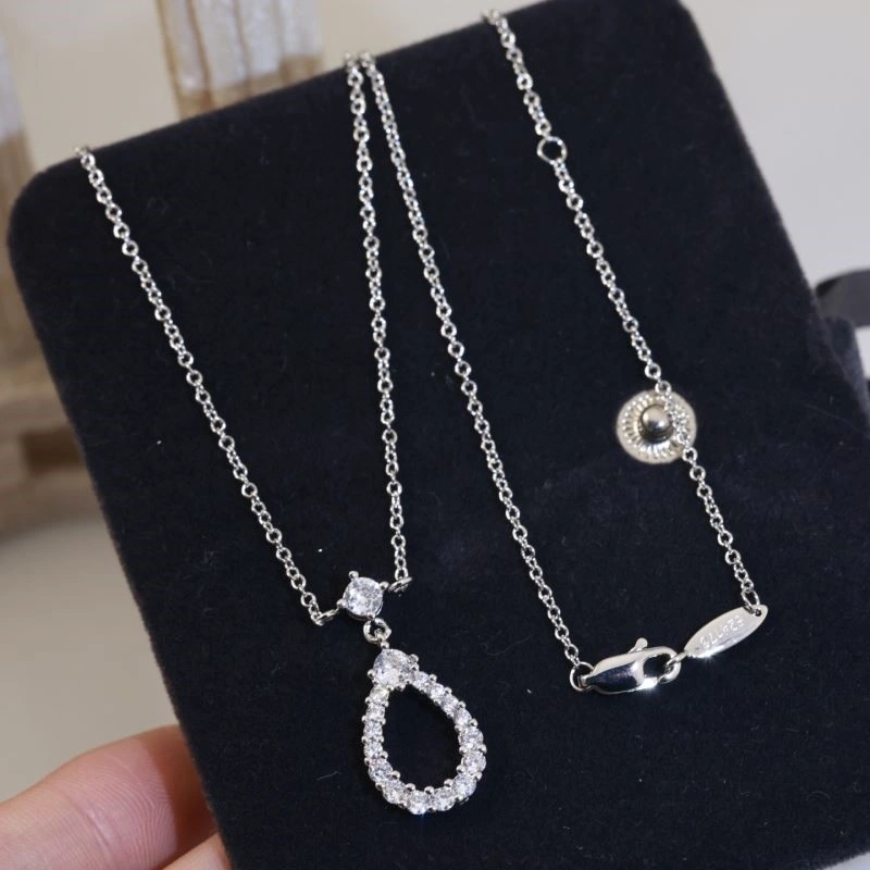 WrinkleFree Harry Winston Necklaces 209823