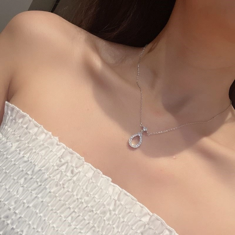 WrinkleFree Harry Winston Necklaces 209823