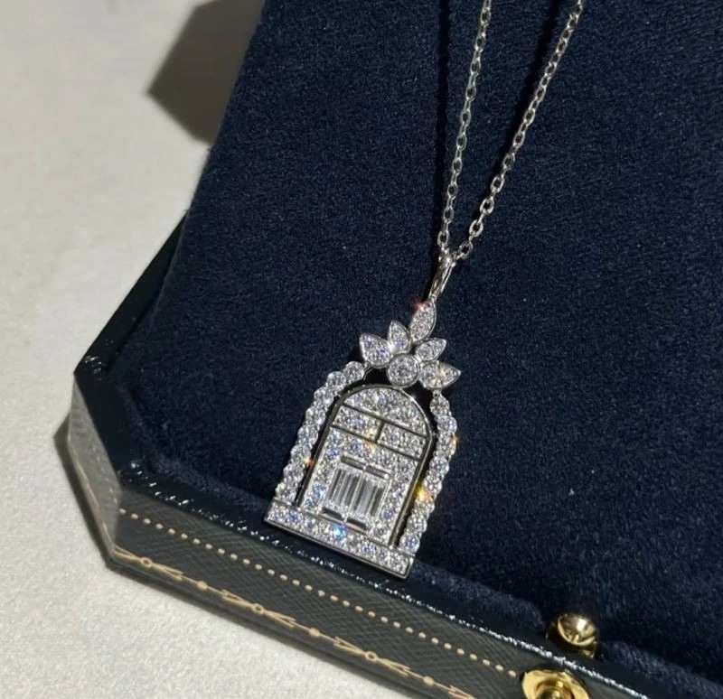 Harry Winston Necklaces Comfortable 209780