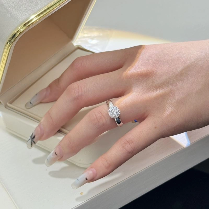 Neat Harry Winston Rings 213917