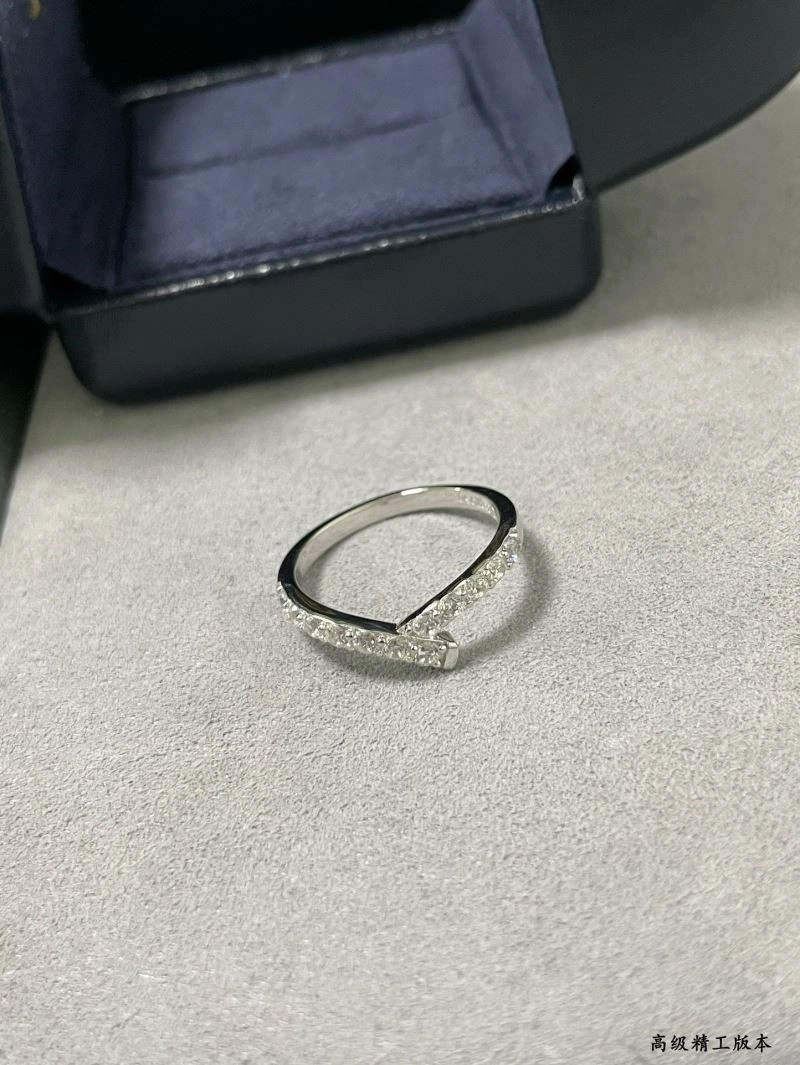 UrbanChic Harry Winston Rings 210646