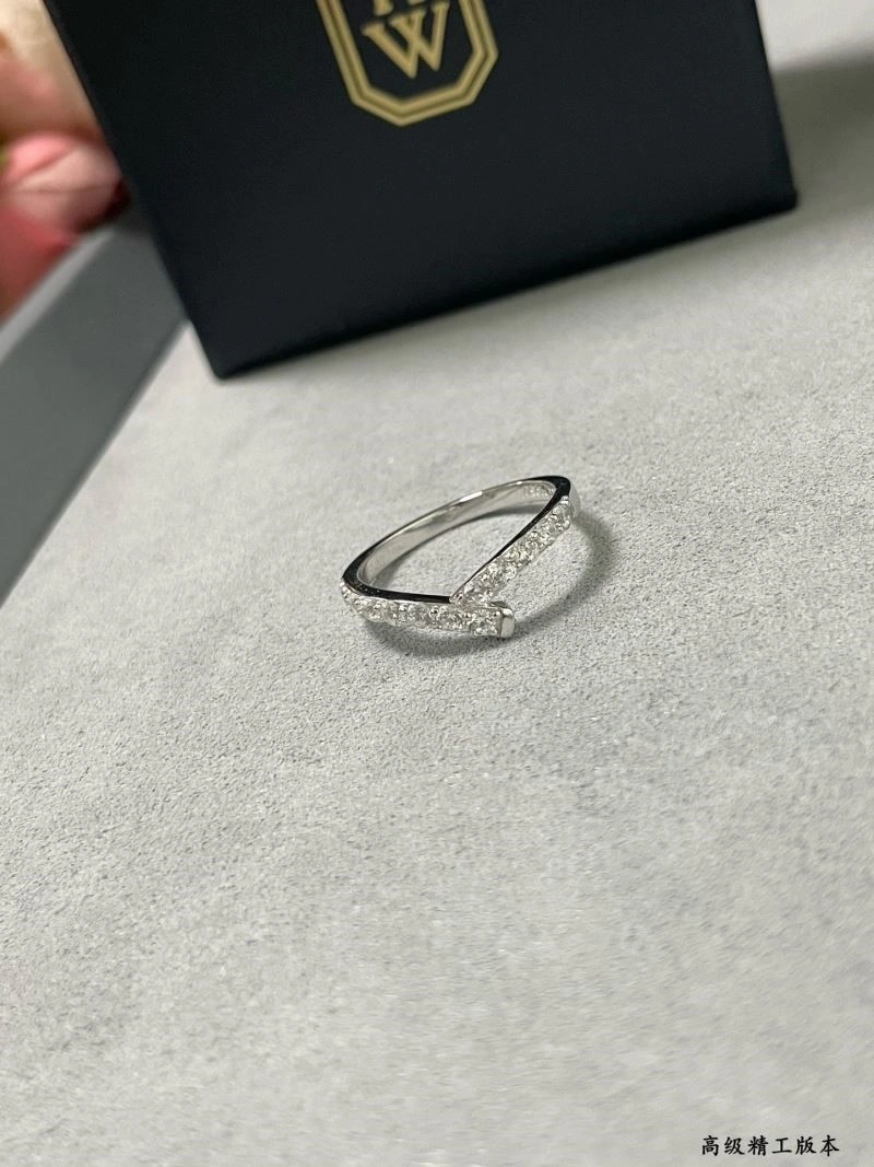 UrbanChic Harry Winston Rings 210646