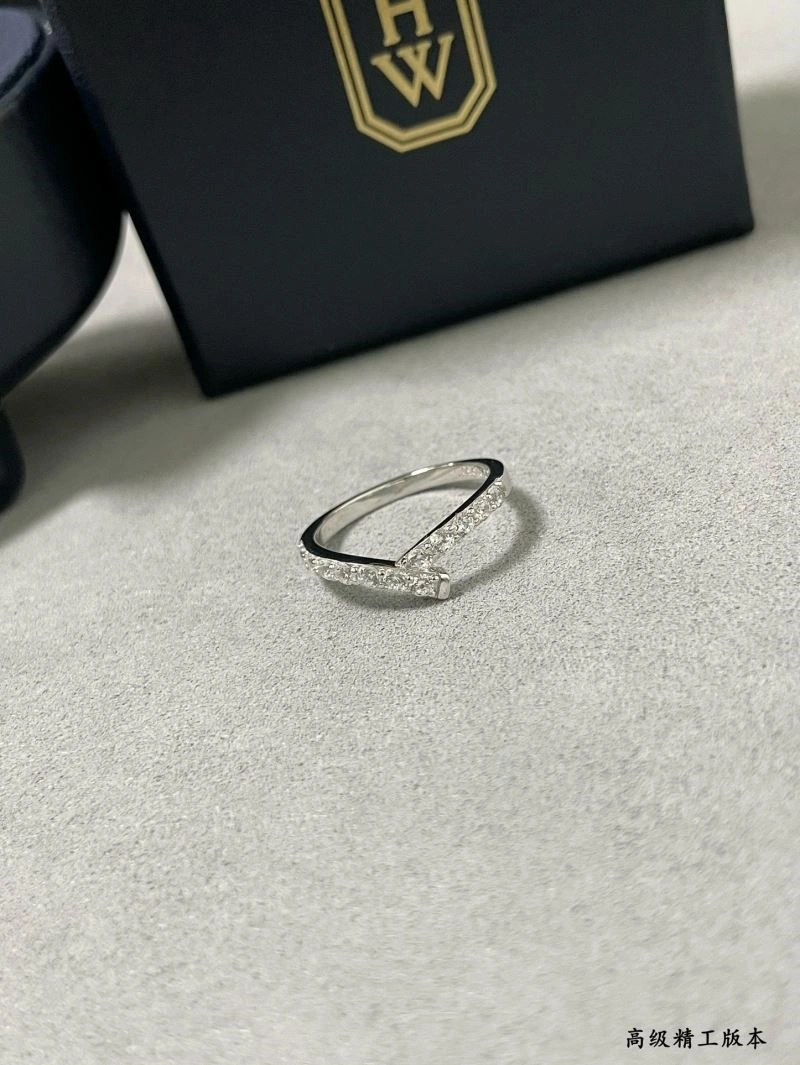 UrbanChic Harry Winston Rings 210646