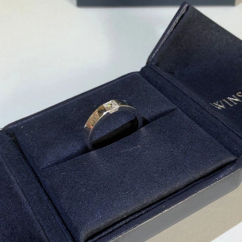 Trendsetting Harry Winston Rings 210647