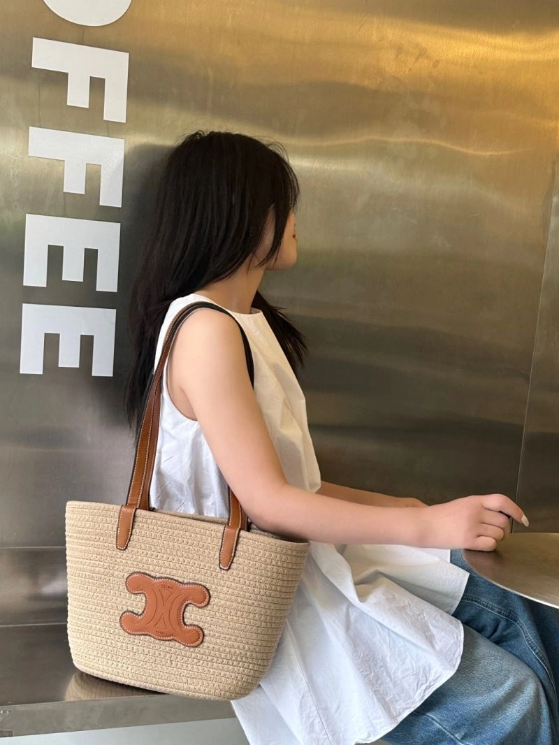 WellDesigned Helen Bags 255660