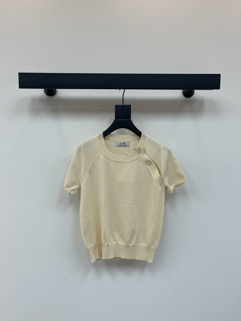 Vibrant Herlian T-Shirts 149917