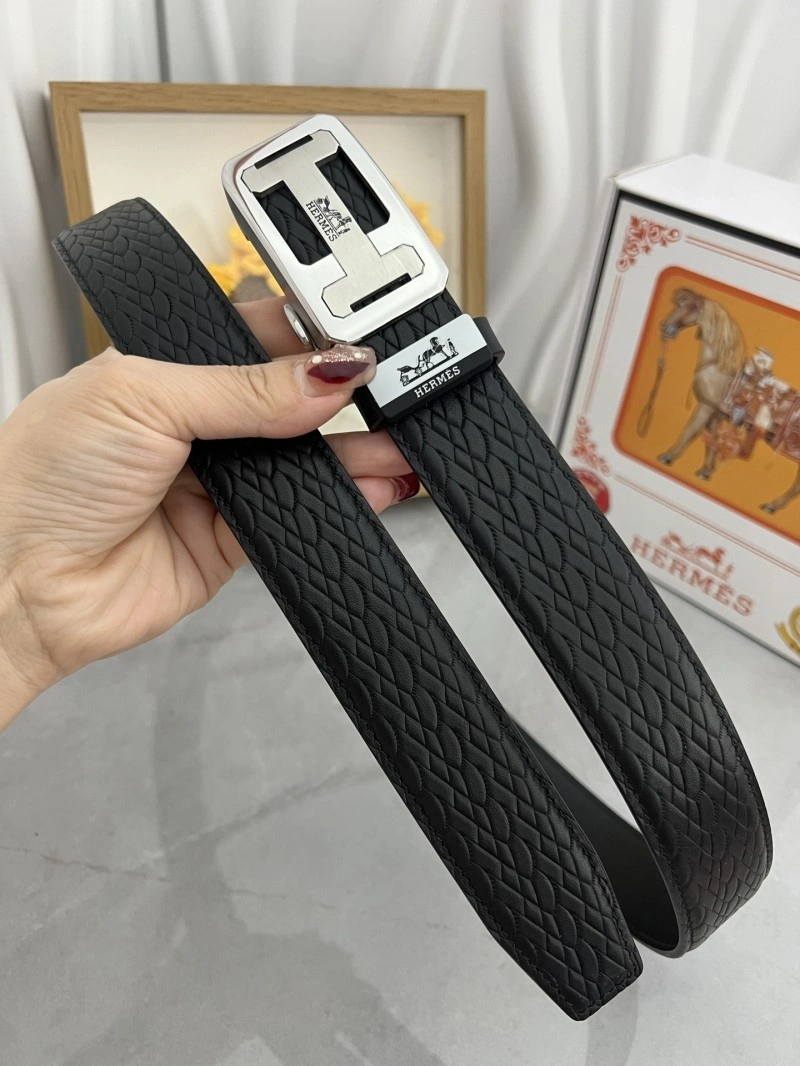 Vibrant Hermes Belts 294923