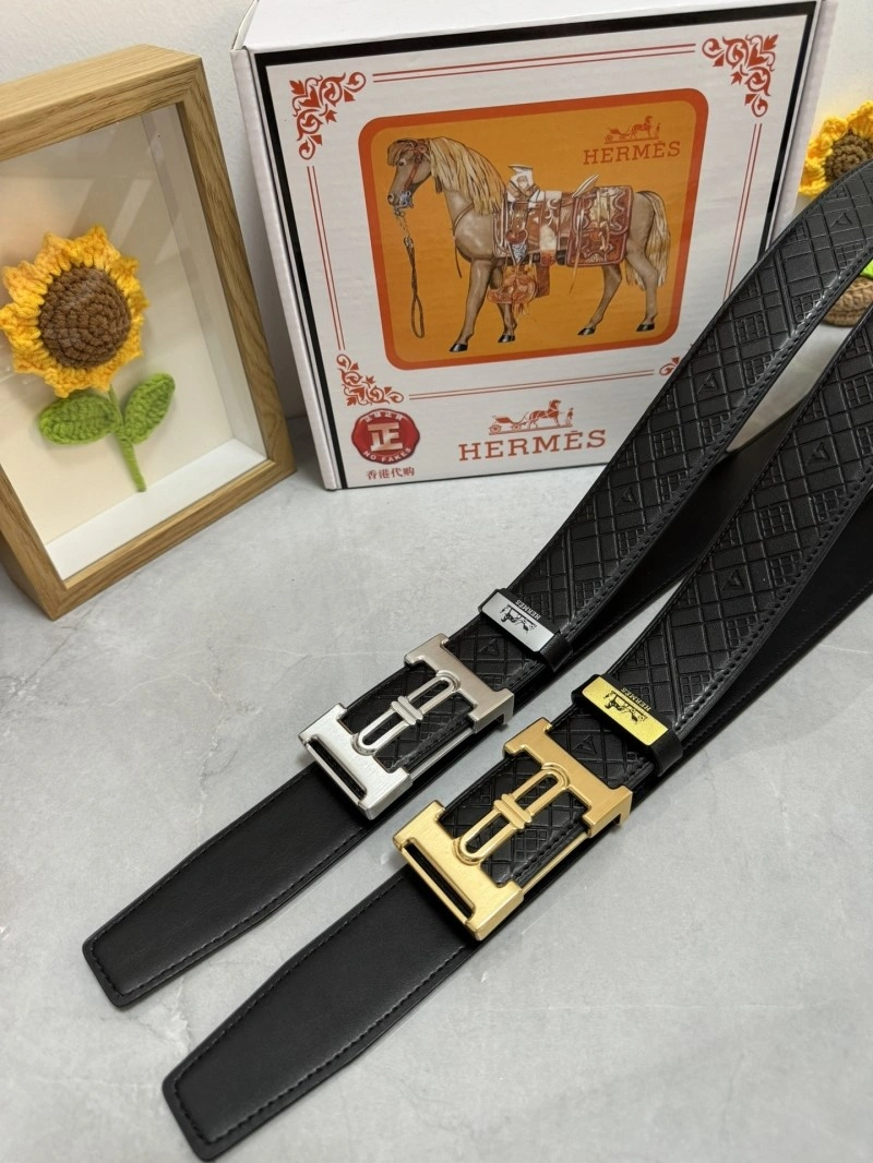 UrbanChic Hermes Belts 295992