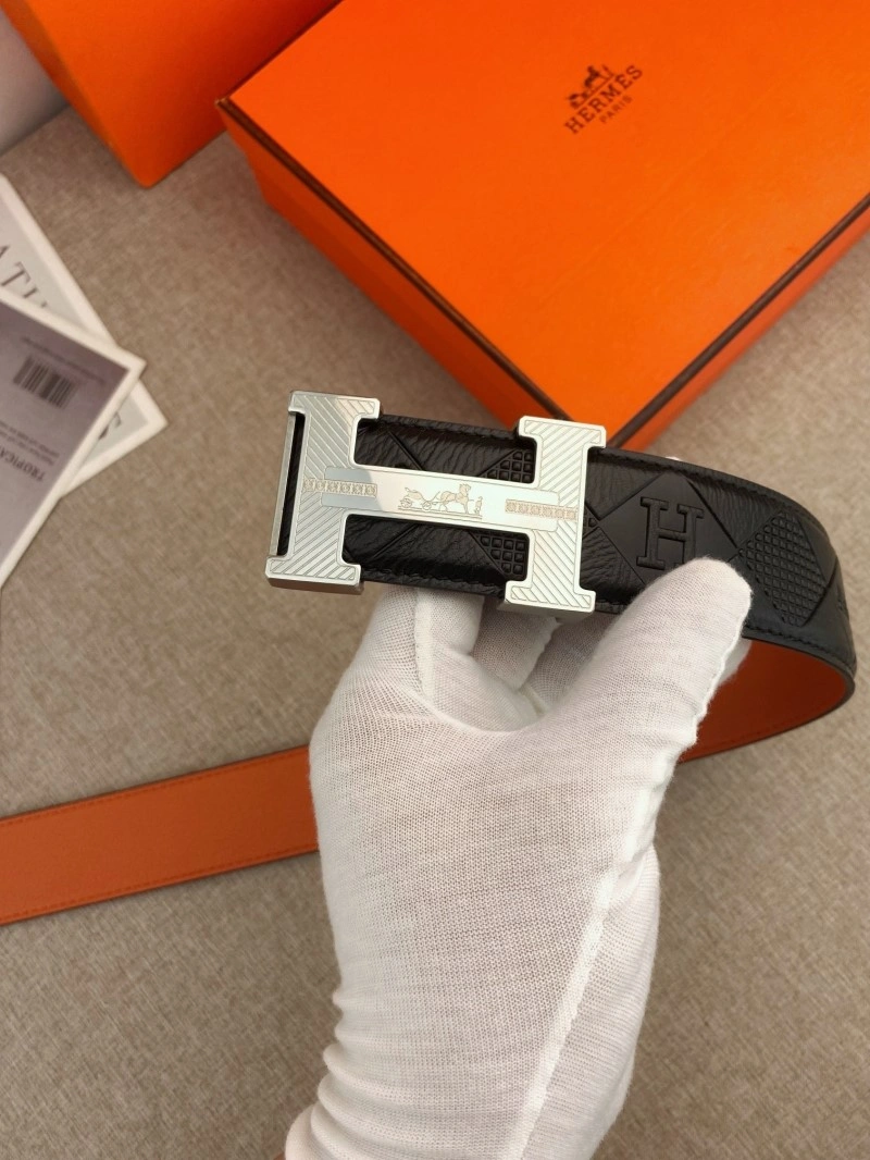 Sporty Hermes Belts 295814