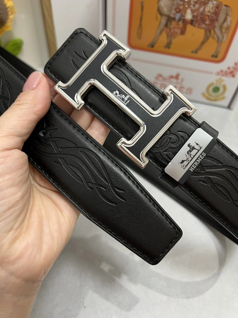 Vibrant Hermes Belts 295235