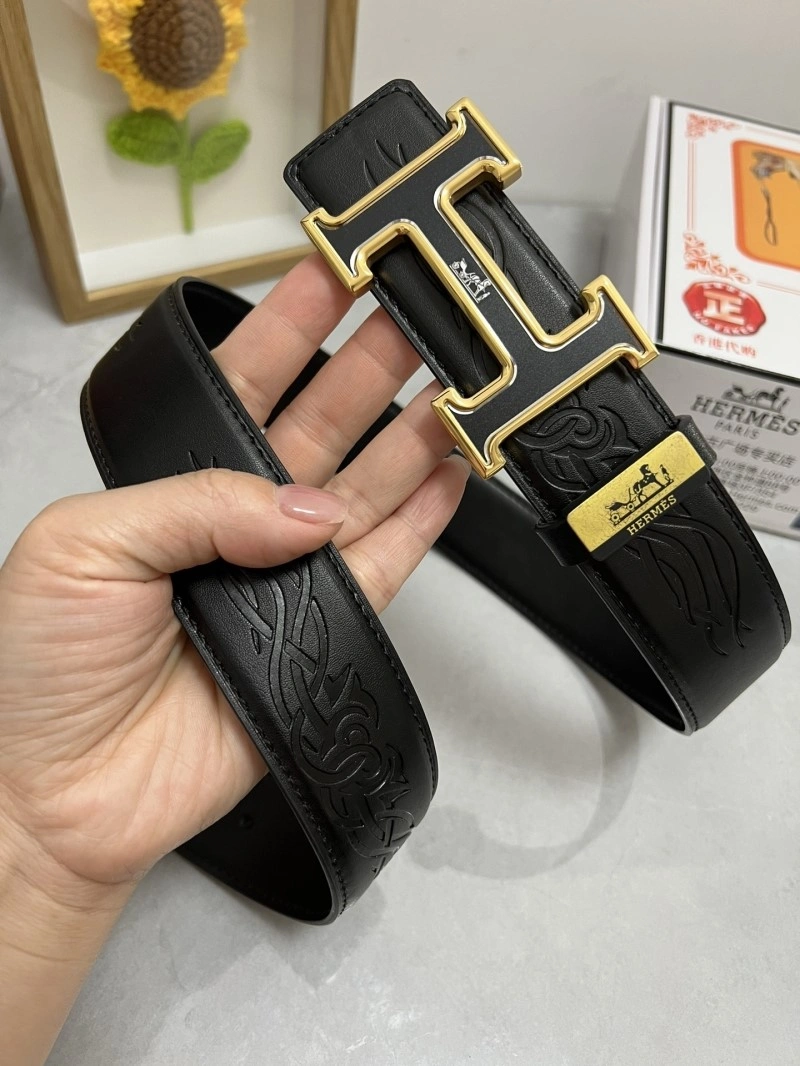 UrbanChic Hermes Belts 295219
