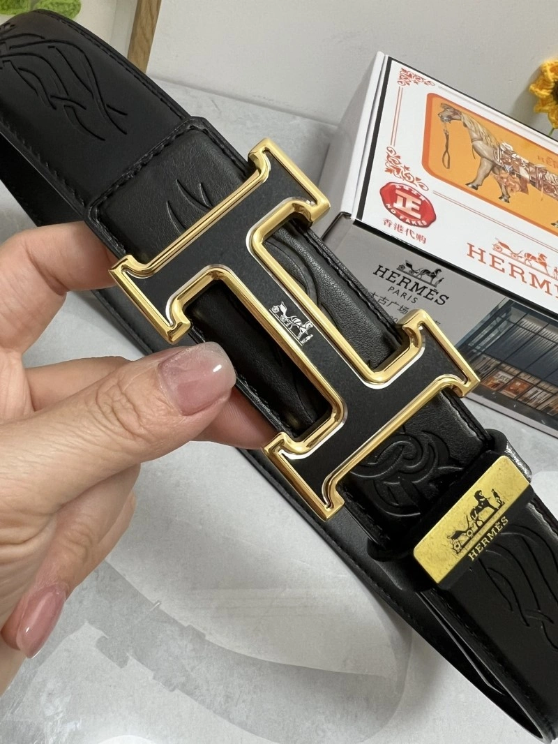 UrbanChic Hermes Belts 295219