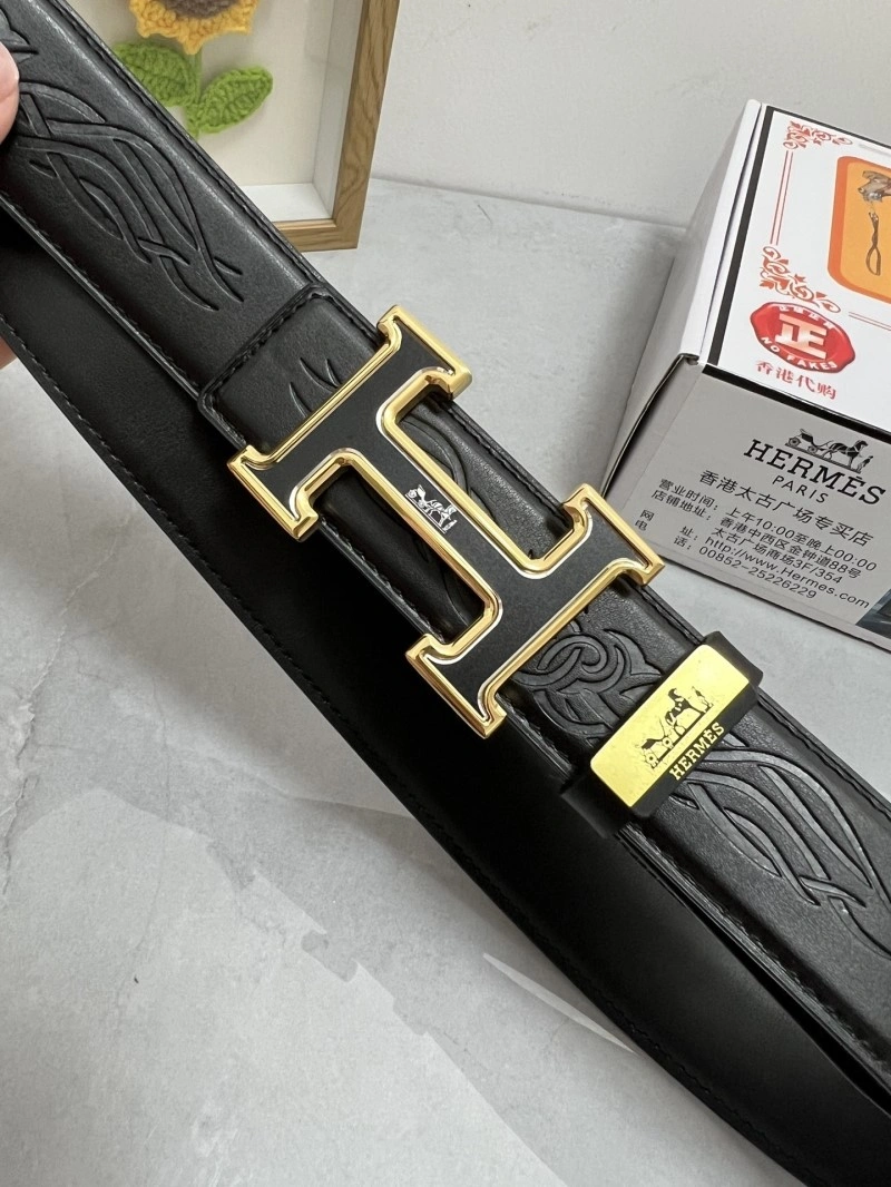 UrbanChic Hermes Belts 295219