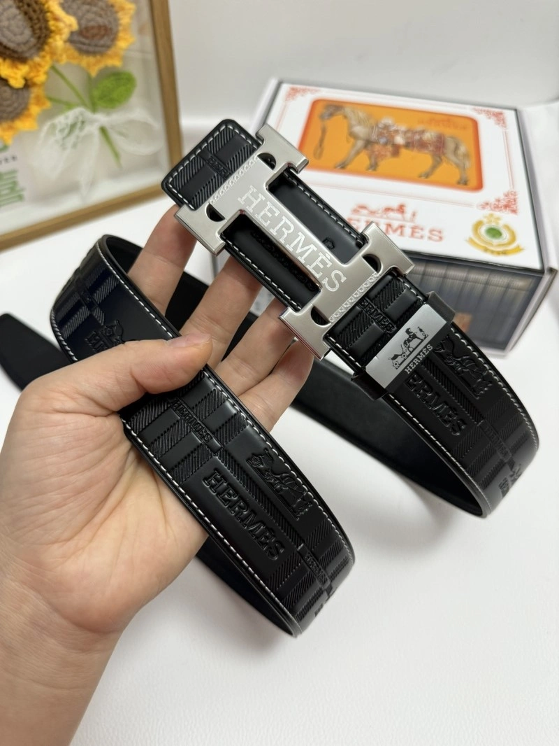 UrbanChic Hermes Belts 294517