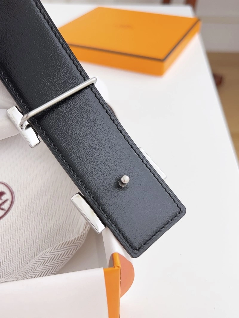 Neat Hermes Belts 294494