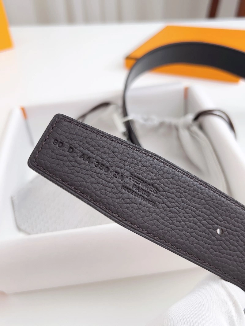 Neat Hermes Belts 294494