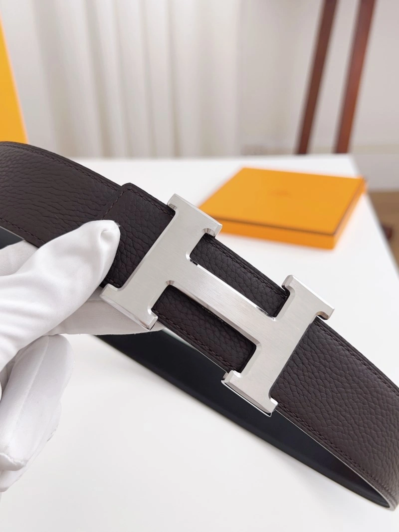 Neat Hermes Belts 294494