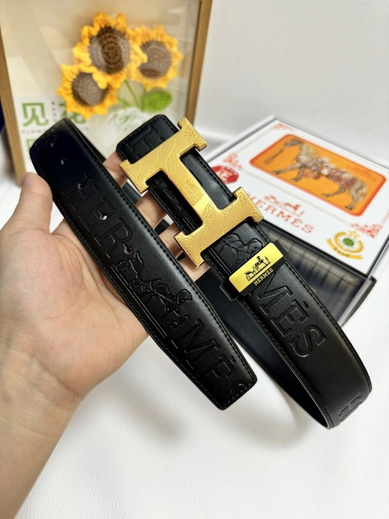 Vibrant Hermes Belts 294464