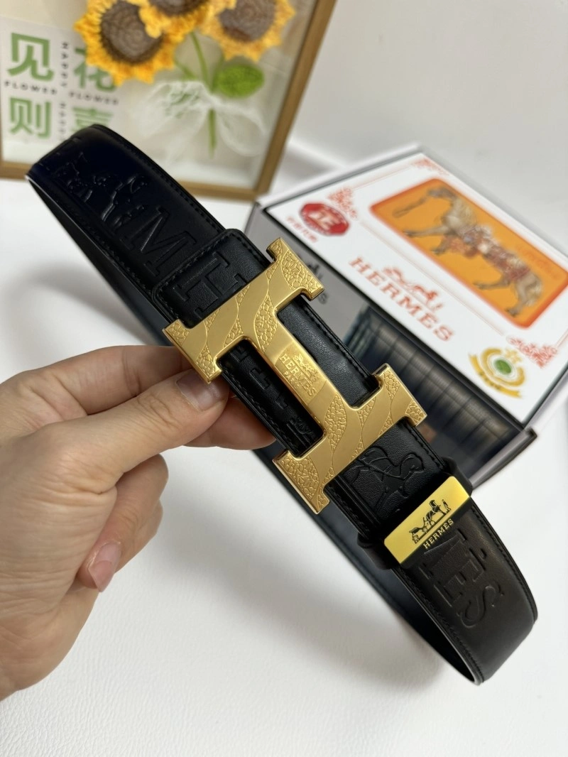 Vibrant Hermes Belts 294464