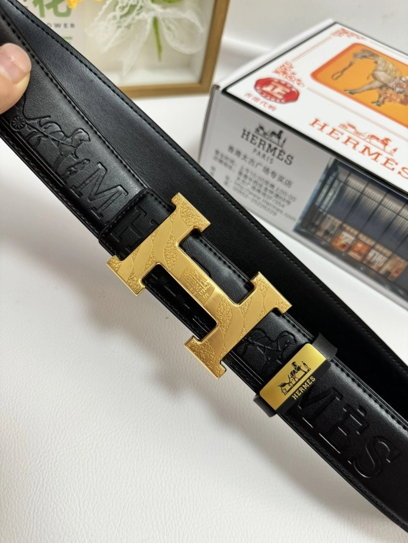 Vibrant Hermes Belts 294464