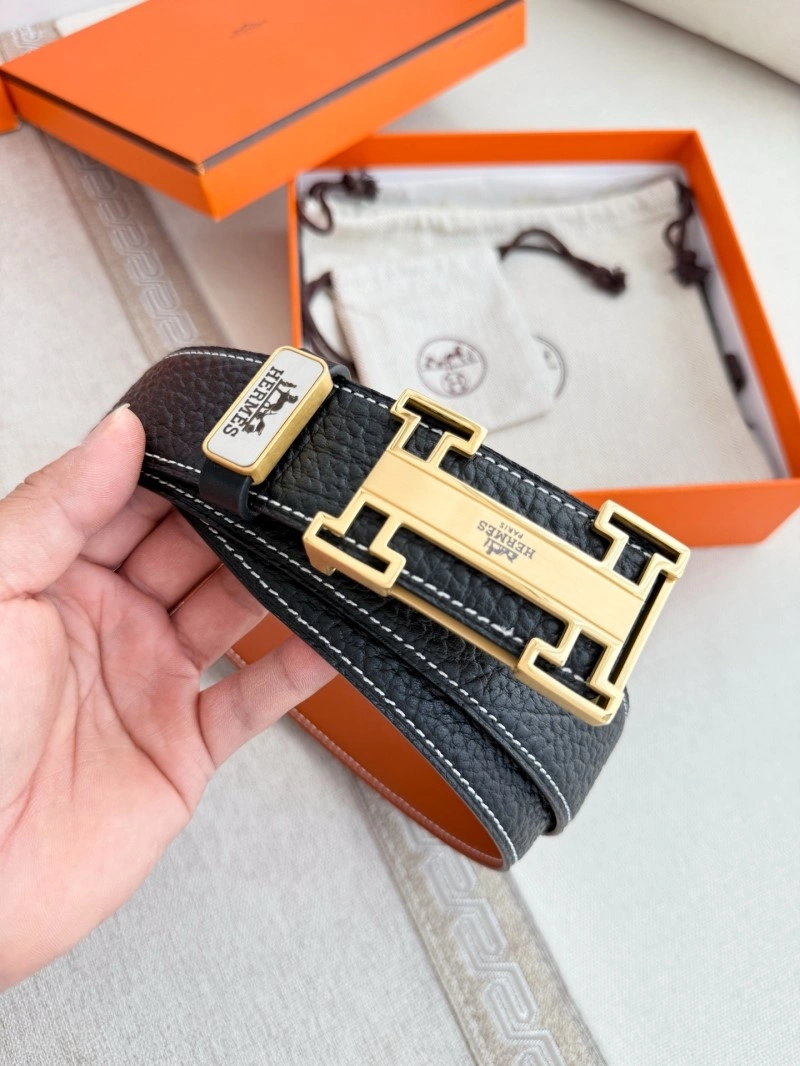 UrbanChic Hermes Belts 294354