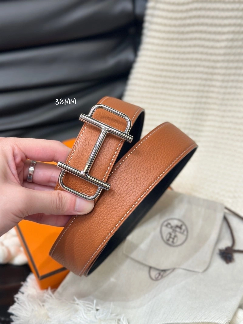 Contemporary Hermes Belts 293951