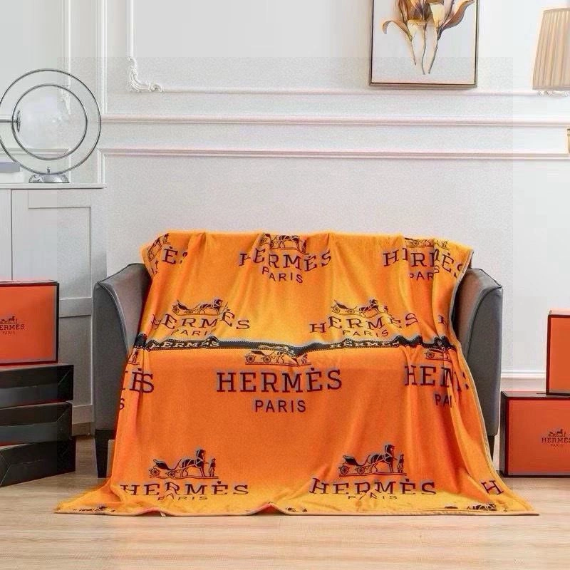 Packable Hermes Blanket 256567