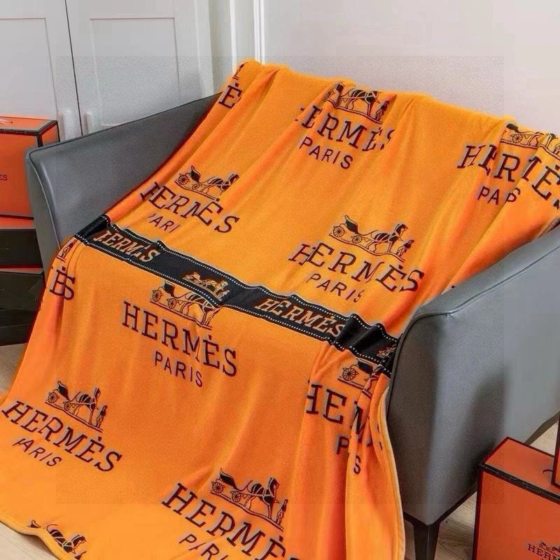 Packable Hermes Blanket 256567