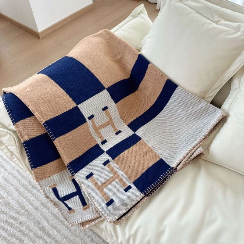 Breathable Hermes Blanket 256595