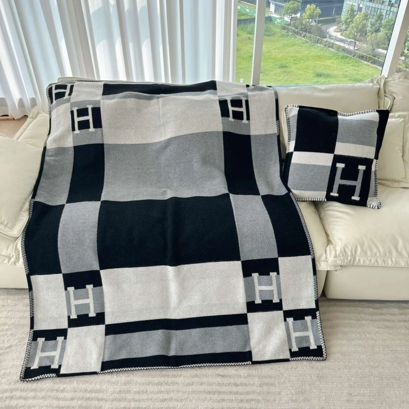 TravelReady Hermes Blanket 256646